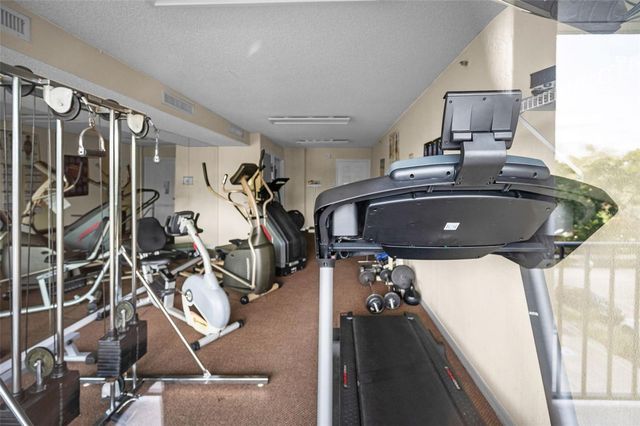 3211 W SWANN AVENUE 1001, Tampa, FL 33609