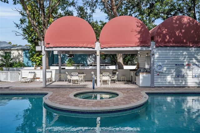 3211 W SWANN AVENUE 1001, Tampa, FL 33609