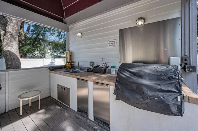 3211 W SWANN AVENUE 1001, Tampa, FL 33609