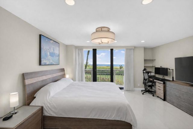 3000 N Ocean Drive 2 F, Singer Island, FL 33404
