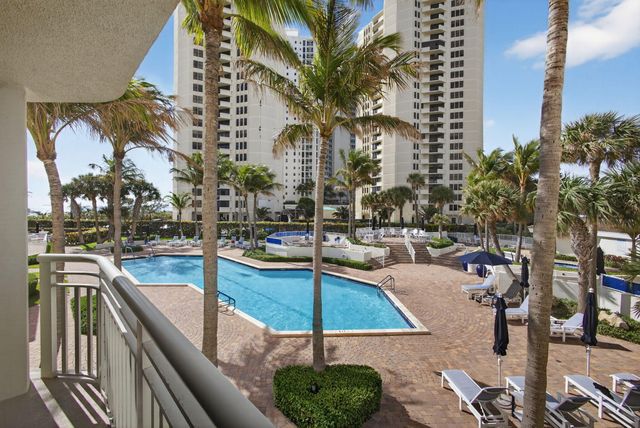 3000 N Ocean Drive 2 F, Singer Island, FL 33404