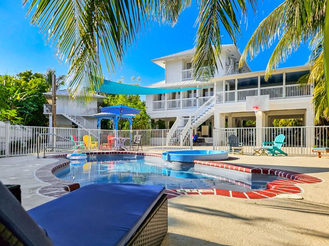 125 Colson Drive, Cudjoe Key, FL 33042