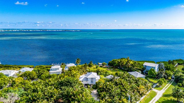 125 Colson Drive, Cudjoe Key, FL 33042