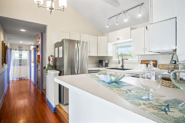 125 Colson Drive, Cudjoe Key, FL 33042