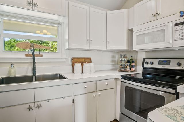 125 Colson Drive, Cudjoe Key, FL 33042