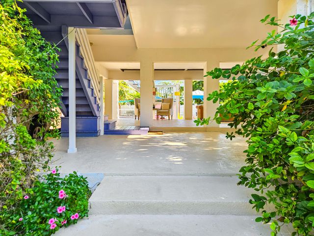 125 Colson Drive, Cudjoe Key, FL 33042