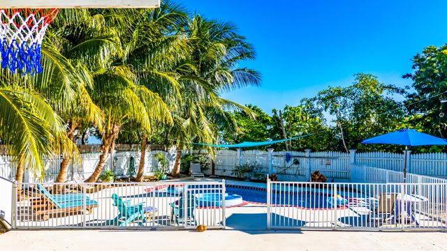 125 Colson Drive, Cudjoe Key, FL 33042