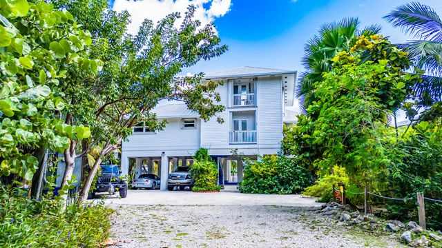 125 Colson Drive, Cudjoe Key, FL 33042