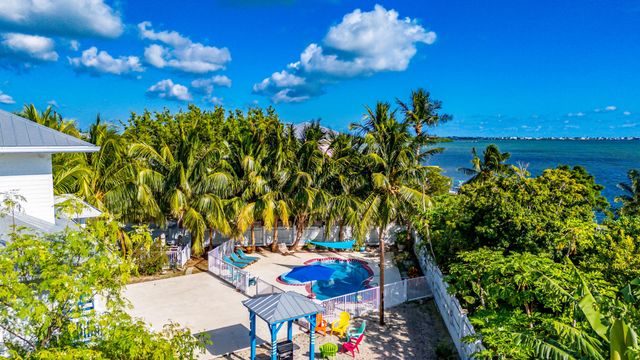 125 Colson Drive, Cudjoe Key, FL 33042