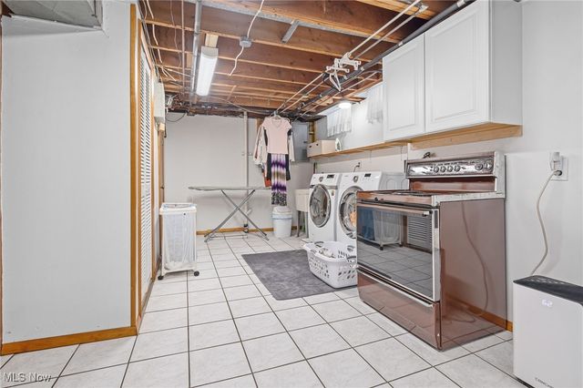 10260 Terrace Court, Parma, OH 44130