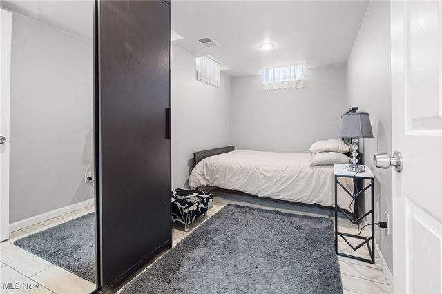 10260 Terrace Court, Parma, OH 44130