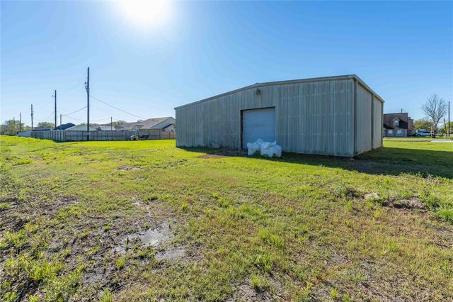 1324 Alpha Lane, Crosby, TX 77532