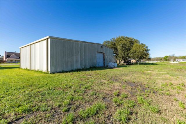 1324 Alpha Lane, Crosby, TX 77532