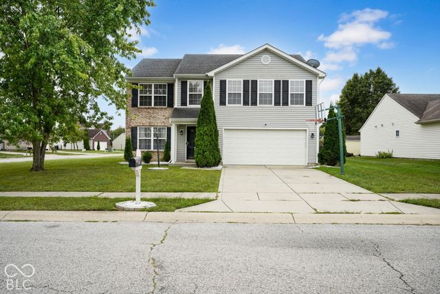 9737 Piper Lake Drive, Indianapolis, IN 46239