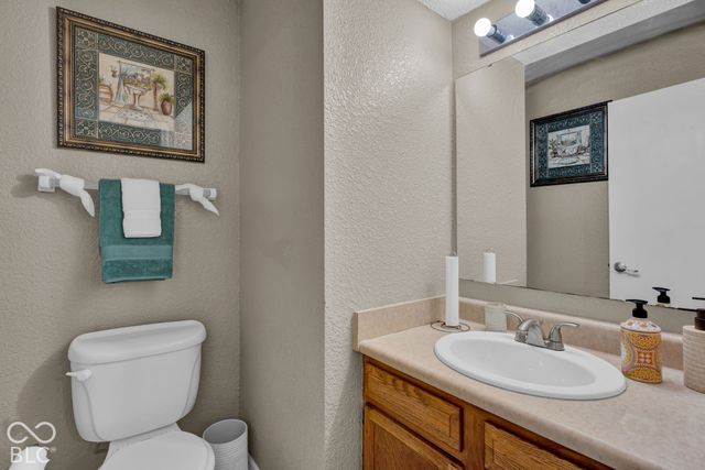 9737 Piper Lake Drive, Indianapolis, IN 46239