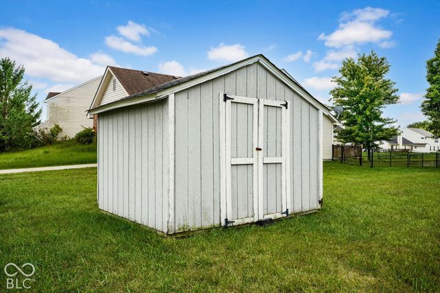9737 Piper Lake Drive, Indianapolis, IN 46239