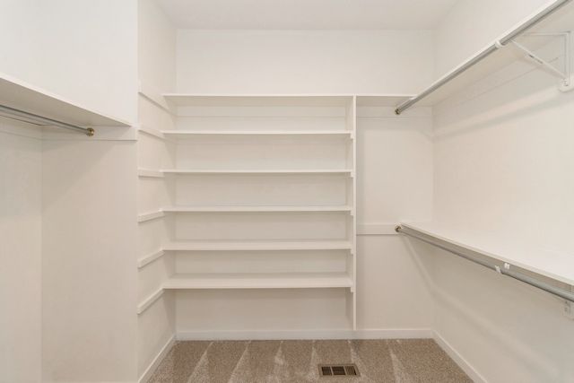 2389 N 10 Avenue E, Newton, IA 50208