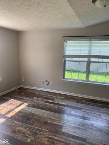 1430 Sanner Drive, Greenwood, IN 46143