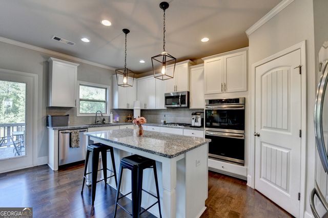 4468 Mantova Drive, Buford, GA 30519