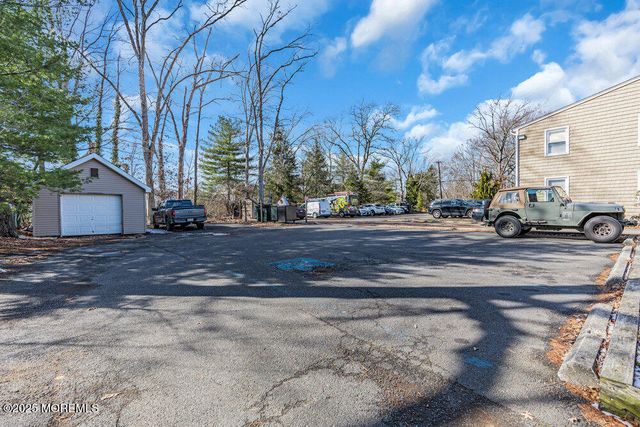 2680 Us 9, Howell, NJ 07731