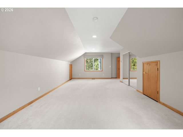 18362 Sw ANDUIN Ter, Lake Oswego, OR 97034