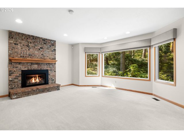 18362 Sw ANDUIN Ter, Lake Oswego, OR 97034