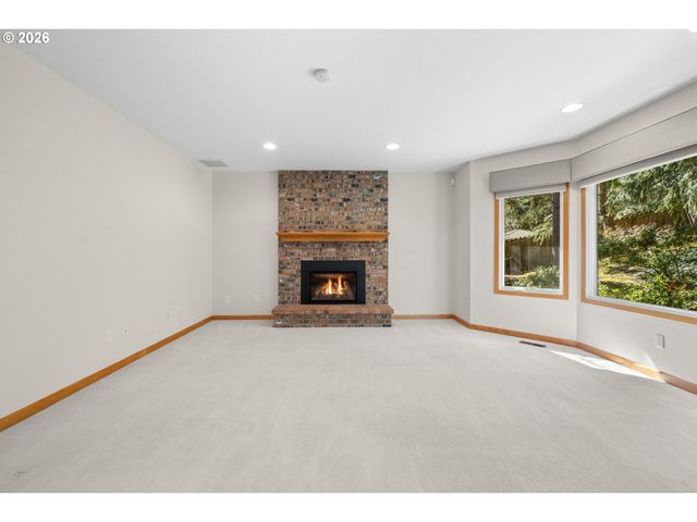 18362 Sw ANDUIN Ter, Lake Oswego, OR 97034