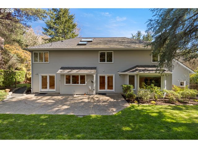 18362 Sw ANDUIN Ter, Lake Oswego, OR 97034