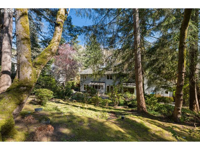 18362 Sw ANDUIN Ter, Lake Oswego, OR 97034