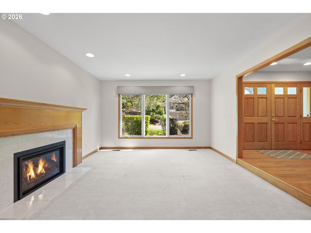 18362 Sw ANDUIN Ter, Lake Oswego, OR 97034