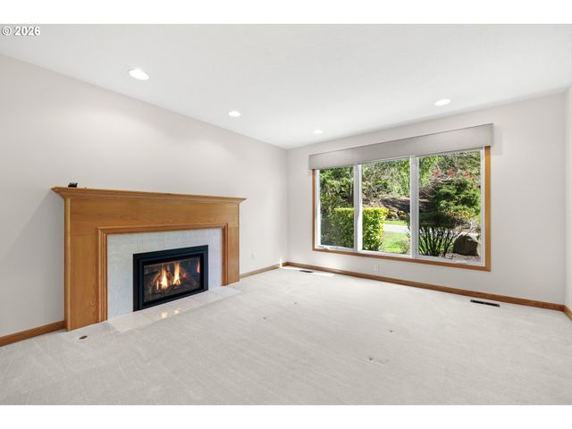 18362 Sw ANDUIN Ter, Lake Oswego, OR 97034