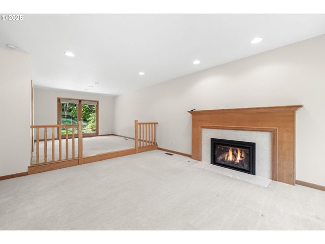 18362 Sw ANDUIN Ter, Lake Oswego, OR 97034