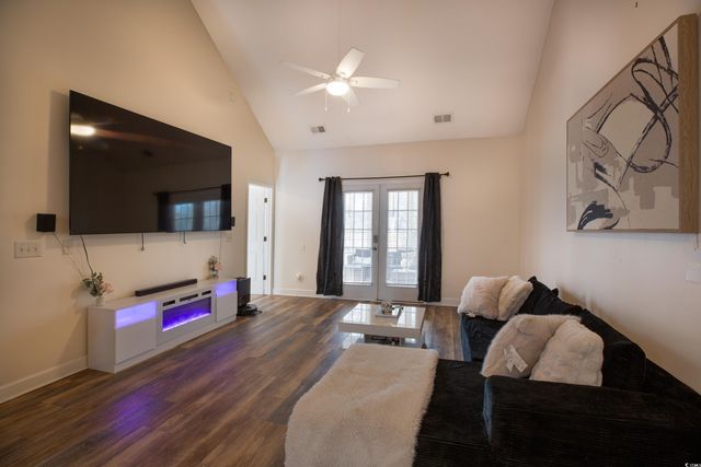 6095 Catalina Dr Unit 612, North Myrtle Beach, SC 29582