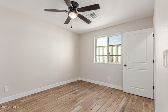 6421 S 23RD Street, Phoenix, AZ 85042