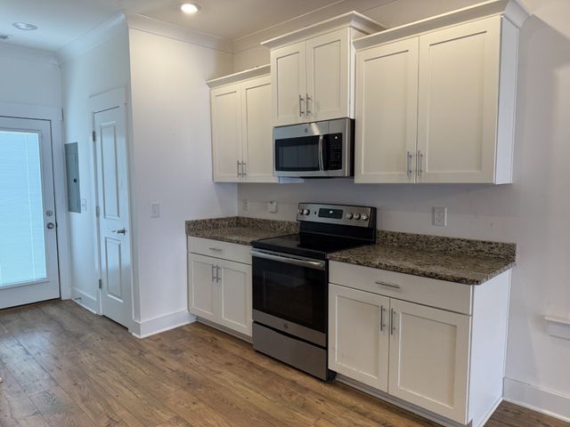 400 Buchanan Ct, Columbia, TN 38401