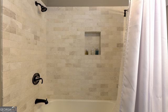 870 Starlight Drive, Sandy Springs, GA 30342