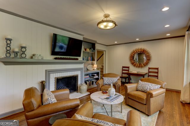 870 Starlight Drive, Sandy Springs, GA 30342