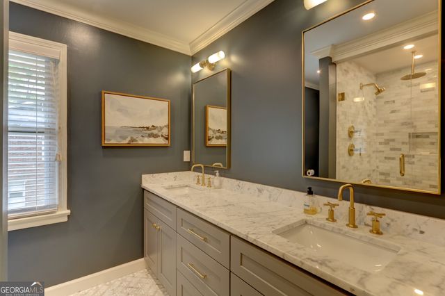 870 Starlight Drive, Sandy Springs, GA 30342