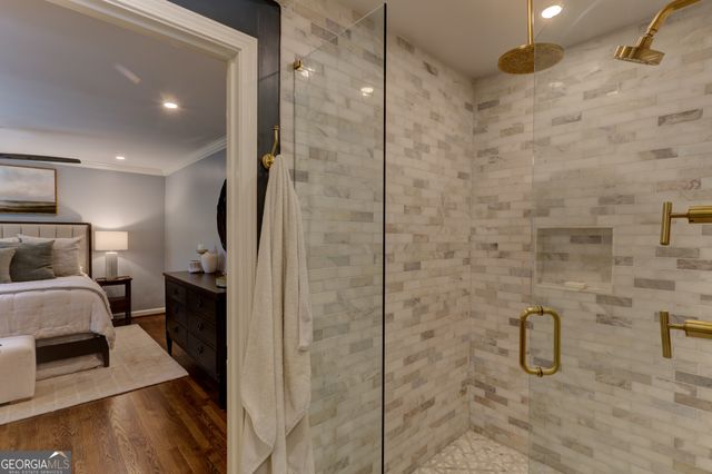 870 Starlight Drive, Sandy Springs, GA 30342