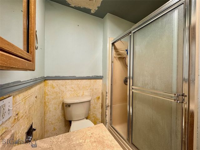 407 N Main St., Livingston, MT 59047