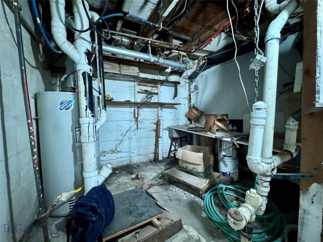 407 N Main St., Livingston, MT 59047