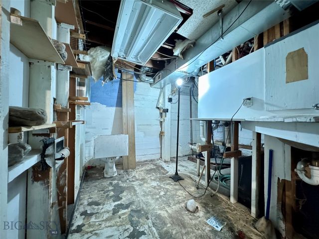 407 N Main St., Livingston, MT 59047