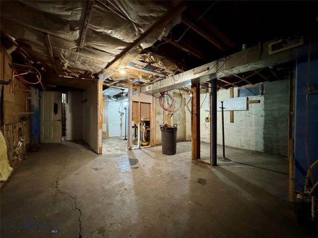 407 N Main St., Livingston, MT 59047