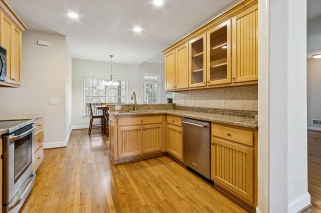 5223 Hampton Mill Drive, Flowery Branch, GA 30542