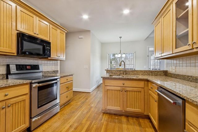 5223 Hampton Mill Drive, Flowery Branch, GA 30542