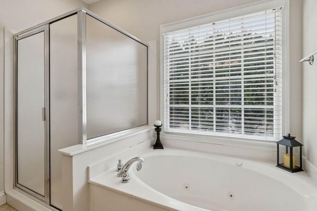 5223 Hampton Mill Drive, Flowery Branch, GA 30542