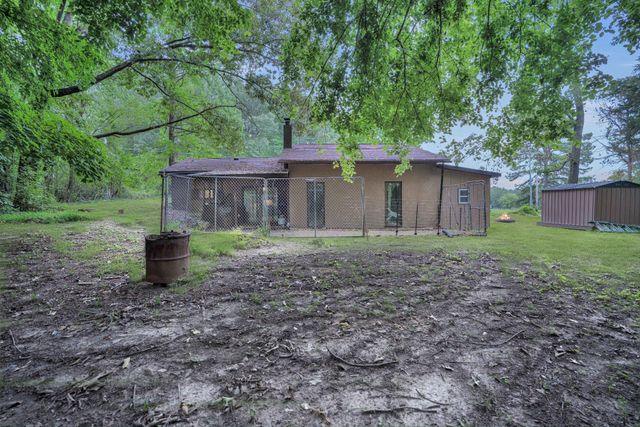 44 Antioch Cove Rd, Springville, TN 38256
