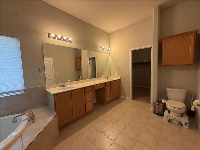 11106 Bruneau TRL, Austin, TX 78754