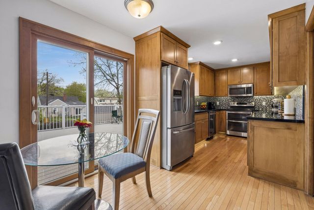 1939 Munster Avenue, Saint Paul, MN 55116