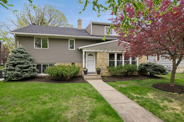 1939 Munster Avenue, Saint Paul, MN 55116